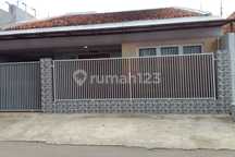 Rumah Sewa Di Kota Bebas Banjir Siap Huni Bangunan Bagus Dekat Pasar Kanoman