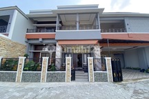 RUMAH MEWAH, DEKAT RING ROAD MAGUWOHARJO, SLEMAN