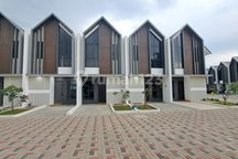 Rumah 2 Lantai Ready di Karawaci Cukup Booking 10 Jt All In