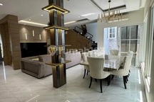 Rumah 2 Lantai Full Renovasi Phg Aquamarine Pondok Hijau Golf Gading Serpong Bsd City Tangerang Banten