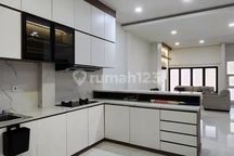 Rumah 2 Lantai Full Renovasi Scientia Garden Dalton Gading Serpong BSD City Tangerang Banten