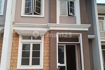Rumah 2 Lantai Full Renovasi Michelia Gading Serpong BSD City Tangerang Banten