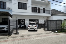 Elegant Modern Home, Shm, In Taman Mumbul !