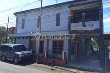 Rumah 2 Lantai Disewakan Area Dekat Fasilitas Umum & Rumah Sakit