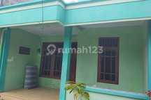 Dijual Rumah Secondary di Kebomas, Gresik, LT 101m² LB 96m²