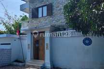 Disewakan Villa Nyaman Siap Huni Lokasi Strategis di Pererenan, Badung
