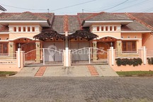 Disewakan Rumah Nyaman dengan pemandangan yang asri di Banyumanik