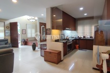 Rumah Bagus Hoek Hadap Sungai Desain Kontemporer Etnic Elegant Di Bsd Anggrek Loka