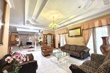 Rumah di tengah kota Pekanbaru