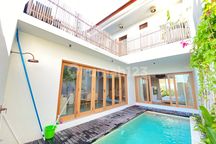 Disewakan Villa Private Lokasi Strategis Dicanggu