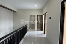 Rumah Tinggal 2 Lt Golf Dalam Arcamanik