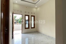 Rumah Baru Bangun 3 Km Dari Jalan Jogja -Solo Dekat Pabrik Sgm Rumah