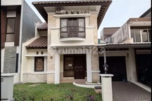Rumah Asri Terawat di Tatar Wangsakerta Kota Baru Parahyangan