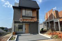 Rumah 2 Lantai Ciputat dengan Harga Termurah Bebas Banjir!