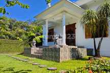 Rumah Modern Classic Furnished di Sentul City