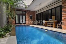 Dijual Rumah Mewah Modern Cantik Asri Siap Huni Lokasi Strategis Dekat Blok M dan Senopati dan Sudirman dan Kemang dan Wijaya Dekat Senopati Area dan Dekat Mabes Area Kebayoran Baru Jakarta Selatan