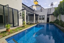 Disewakan Rumah Mewah Modern Mininalis Bangunan Baru Dekat Kedutaan dan Mabes dan Perkantoran dan Kuliner Area Selong Senopati Kebayoran Baru Jakarta Selatan