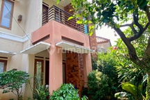 Dijual Cepat Rumah Cantik Taman Sari Pesona Bali Bali View Asri Dalam Komplek Bali View Harga 4 Man Lokasi Strategis Dekat Tol dan Sekolah dan Dekat Kemana Mana Area Ciputat Tangerang Banten