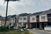 Villa Prospektif Dekat Kampus UMM Dan JatimPark 3 70 m2 SHM Batu, Malang