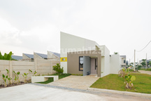 Rumah Modern Asri Lokasi Strategis 5 Menit ke Tol