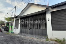 Rumah Cluster Dijual ********.karanganyar