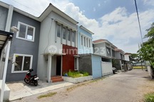 Rumah Baru 2lantai Murah Dekat Luwes Gentan Mall