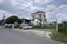 Rumah Bonus Tanah Dijual di Solo Kartasura Dekat Rs Karima Utama