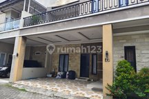 Rumah Bagus Cluster 2 Lantai Semi Furnish Dekat Hotel Alila