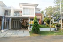 Rumah 2 Lantai Full Furnish Di Bsb City Semarang
