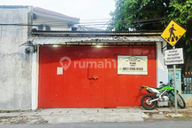 Rumah & Gudang 2 Lantai di Pulo Gebang Cakung, Lokasi Super Strategis