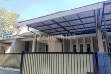 Disewakan Rumah Terawat. *Pondok Tjandra - Cluster Sapphire*