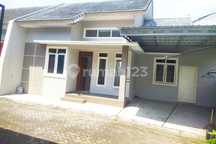 Cluster Siap Huni Nyaman Strategis 3KT , 100m Jln Magelang , Canopy Carpot, Ruang Taman Indor kaca, First Medianet