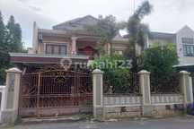 Rumah Besar di Sinduadi Sleman Yogyakarta