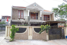 Rumah Mewah dan Besar di Sawunggaling Banyumanik