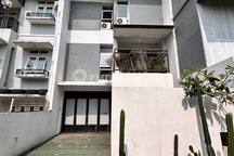 Rumah Minimalis 2 Lantai Lokasi Strategis di Cinere