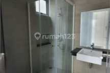 DISEWAKANA RUMAH MILENIAL PIK2 6x10m2 SIAP HUNI AC 3 BUAH