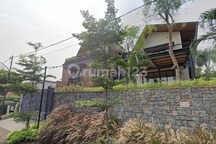 Dijual Rumah Design Modern di Jakarta Timur