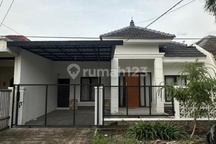 Disewakan Rumah Elegan Minimalis Pondok Candra