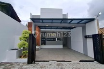 Rumah Mewah Siap Huni Free Furnished di Ngaglik