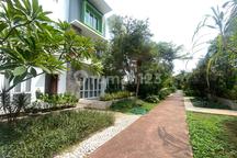Rumah Mewah Springhill Residence Golf View Kemayoran Harga Paling Good Deal