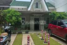 Rumah Cantik Siap Huni di Cluster Venesia