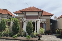 Dijual Rumah Modern Minimalist Full Furnished Siap Huni di Nusa Dua Lokasi Strategis dan Lingkungan Tenang di Pinggir Kota yang Asri.