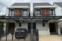 Rumah di Kebayoran Baru Jakarta Selatan Tanah Luas Hargamurahshm