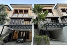 Siap Huni 3 Lantai 5 Menit ke Tol Andara Cluster Jaksel Termurah