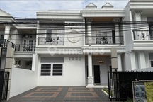 Cluster Siaphuni di Cinere Private Pool Tanah Luas Harga Termurah
