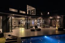 Villa Mewah Ubud, Mas. View Sawah - Luas 22 Are - Infinity Pool