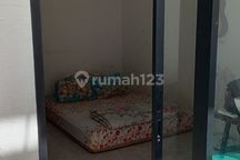 Rumah, 1 Lantai, di Waringinkurung