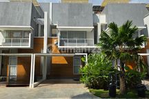 Disewakan Rumah Sukajadi Golf Residence Siap Huni