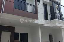 Di Jual Rumah Mewah di Daerah Kayu Utan Jakarta Timur