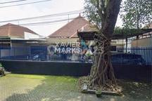 Disewakan Rumah Bergaya Vintage Diporos Jalan Utama Gunung-Gunungan Kota Malang